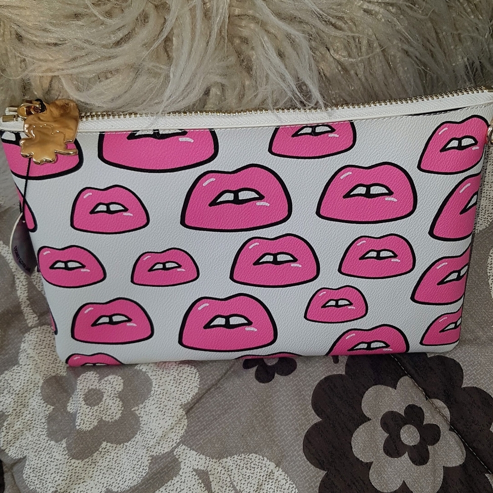 Stoney Clover Lane Limited Edition By Kendall & Libby- Large Pouch